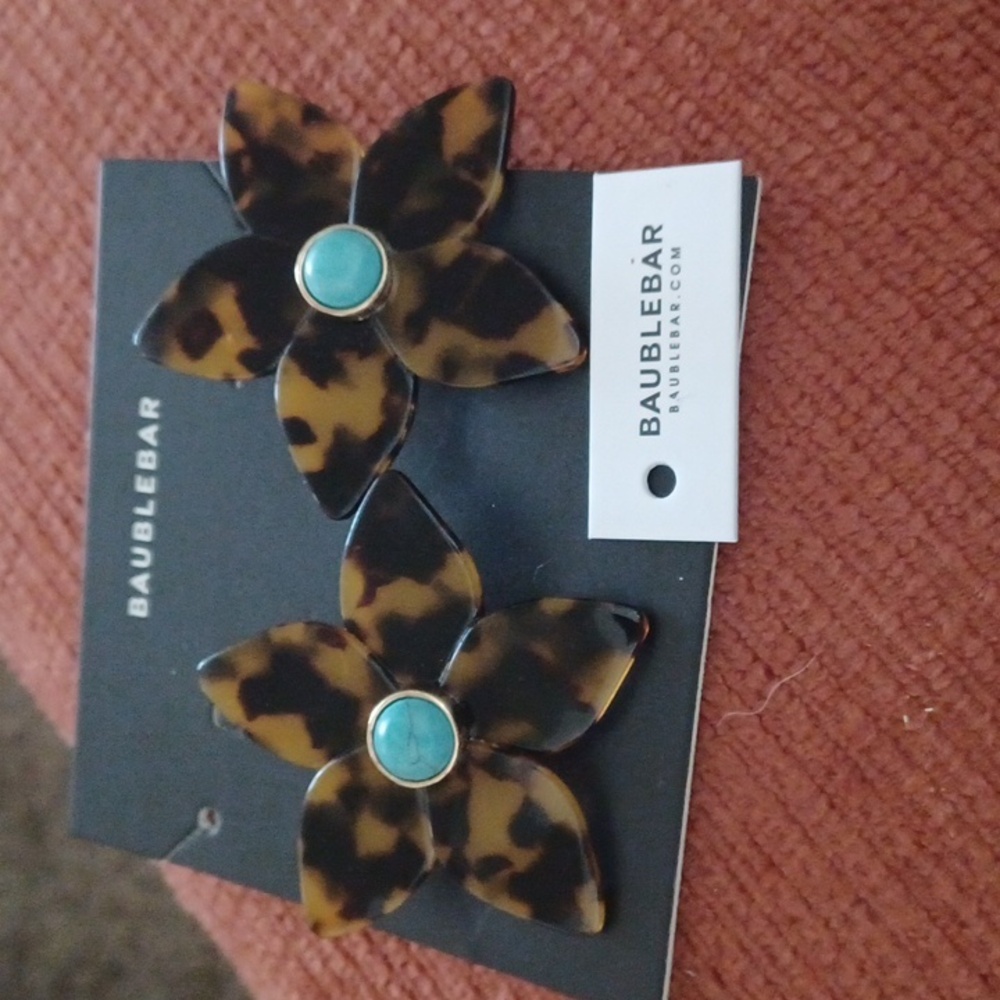 BaubleBar Tortoise Flower Earrings